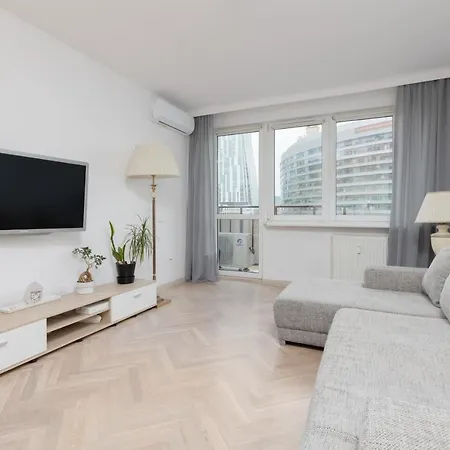 Zlota Center Of By Renters Διαμέρισμα *