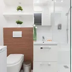 Zlota Center Of By Renters Apartment *