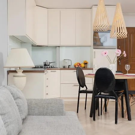 Zlota Center Of By Renters Apartment Warsaw
